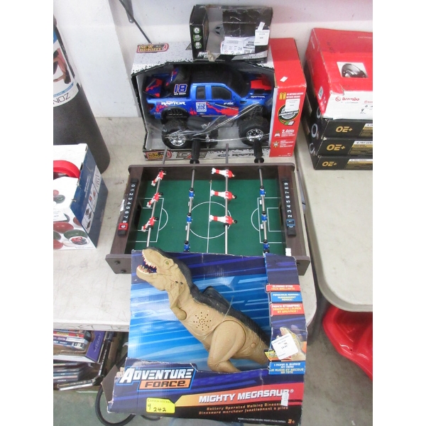 4 Assorted Children's Toys & Games - Customer Returns