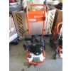 Image 1 : Husqvarna 3200 PSI Gas Pressure Washer