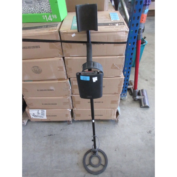 Radio Shack Metal Detector with Headphones