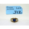 Image 1 : 10 KT Gold 2.4 Carat Star Sapphire Ring - Size 8