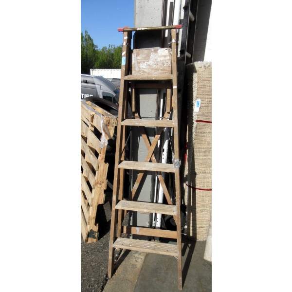 6' Wood Step Ladder - Preowned - As Is