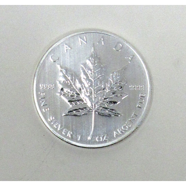 1 Oz .9999 Silver 2021 Maple Leaf Coin    
