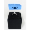 Image 3 : Estate 10KT White Gold Ladies Multi-Diamond Ring 