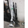 Image 1 : 4 Eureka Cordless 2-in-1 Stick Vac - 1 Charger