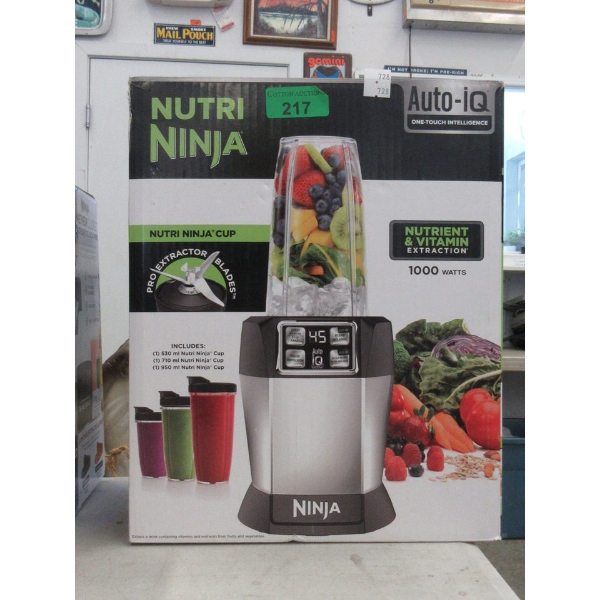 Nutri Ninja Auto-iQ Smoothie Blender