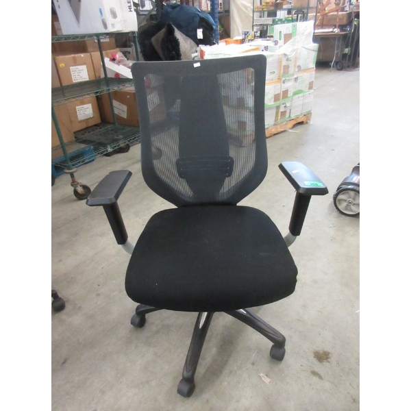 Mesh Back Office Chair w/ Adjustable Lumbar