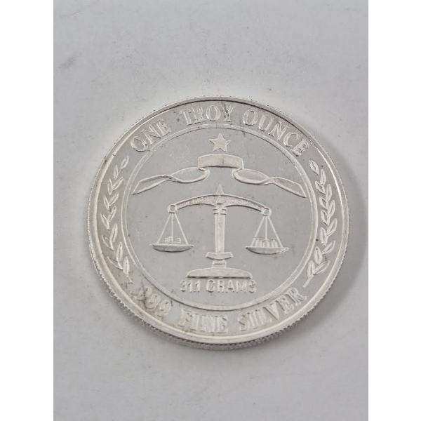 1 Oz .999 Silver 1983 Parliament Shield Round