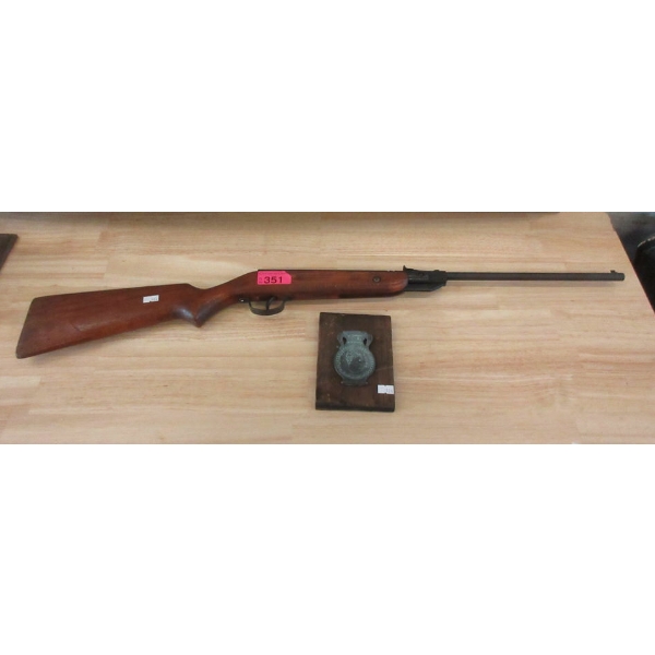 Pellet Gun with Wood Stock & Wood Backed Bronze Medal
