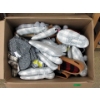 Image 1 : 15+ New Pairs of Slippers, Caps & Clothing