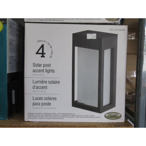 Pack of 4 New Solar Accent Post Lights in Box
