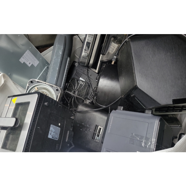 Skid of Assorted Goods - Customer Returns