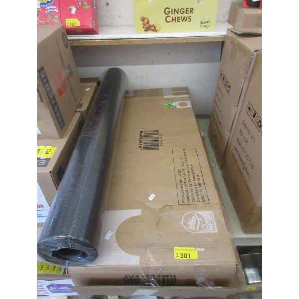 1 White Piece of Furniture & 1 Black Vinyl Mat