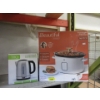 Image 1 : 6 QT Slow Cooker and Cordless Electric Kettle