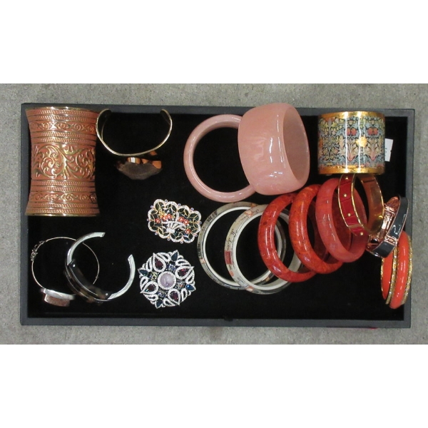 2 Collectible Brooches & 15 Assorted Bracelets
