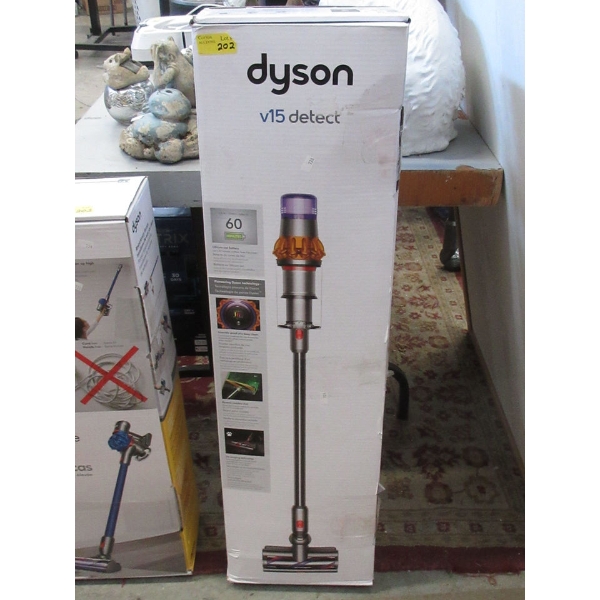 Dyson V15 Detect Cordless Stick Vac