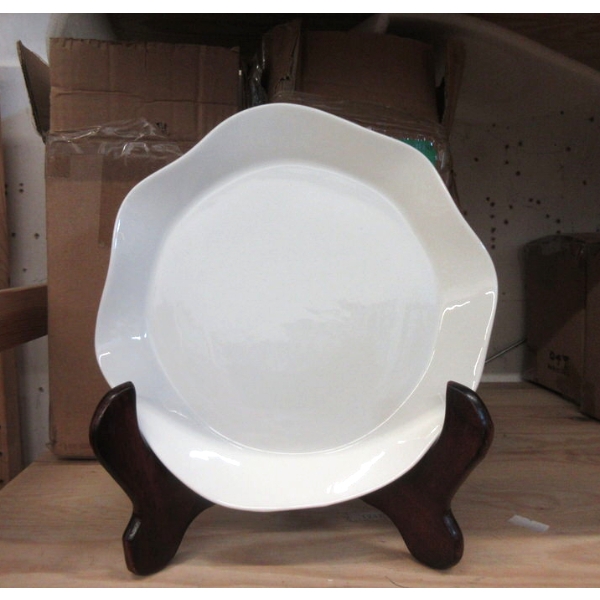 2 Sets of 4 New Dowan Ceramic 8.5" Plates