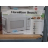 Image 1 : Hamilton Beach 700 Watt 0.7 Cu. Ft. Microwave