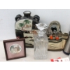 Image 5 : Shelf Lot of Carriage Clock & Household Goods
