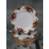 Image 1 : 9 Royal Albert "Old Country Roses" 8" Salad Plates