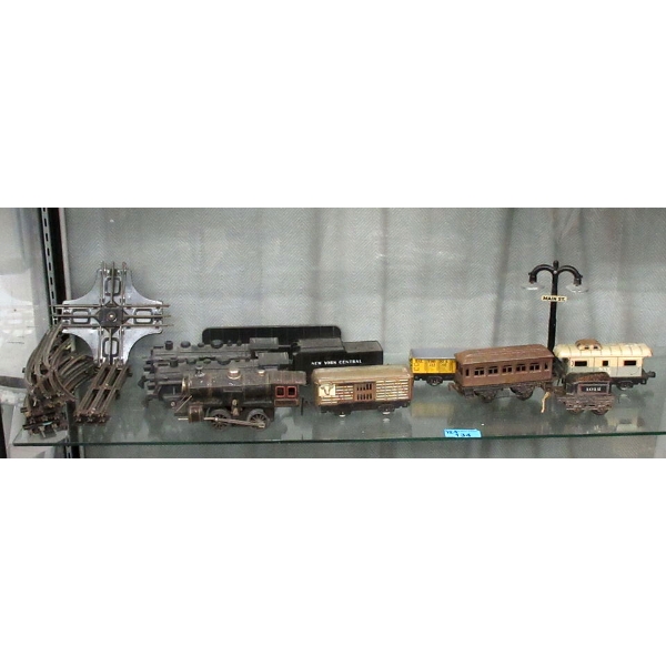 12+ Pieces of Assorted Vintage Train Sets