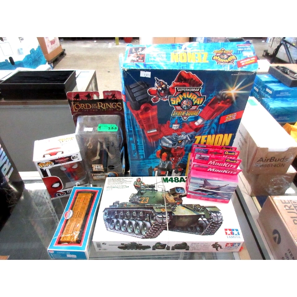 9 Piece Lot of Models and Collectible Toys