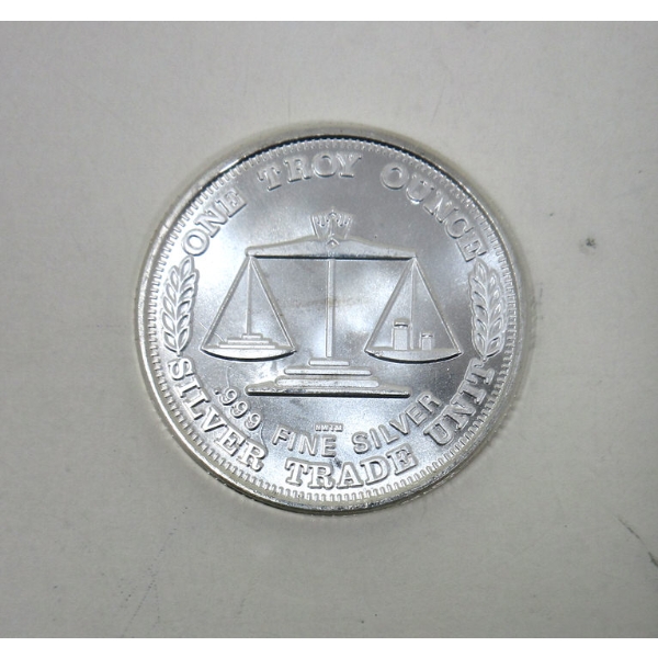 1 Oz .999 Silver Eagle/Silver Trade Unit Round 