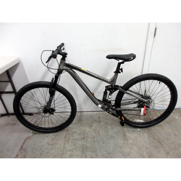 Viking Trail Pro 7-Speed Bicycle