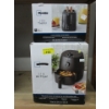 Image 1 : Mainstays 2-Slice Toaster & 2.2 QT Air Fryer