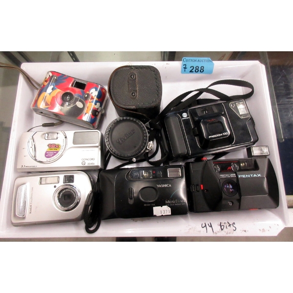 Vivitar Lens & 6 Assorted Cameras