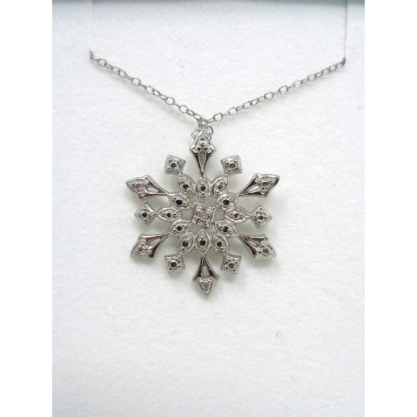 Multi-Diamond Set Snowflake Pendant Necklace