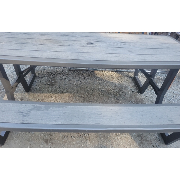 Customer Return Patio Table