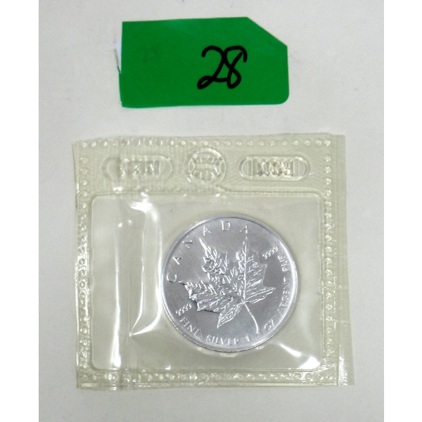1 Oz .9999 Silver 2003 Maple Leaf Coin 