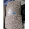Image 1 : 8' x 10' Beige Shag Area Carpet