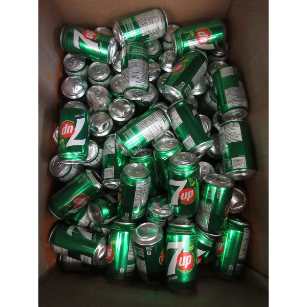 40+ Dented 355 ml Cans of 7-Up