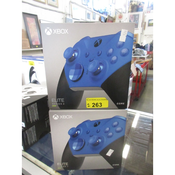 2 Xbox Elite Series 2 Wireless Controllers - Blue