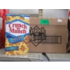 Image 1 : Box of Crunch 'n Munch Popcorn with Peanuts