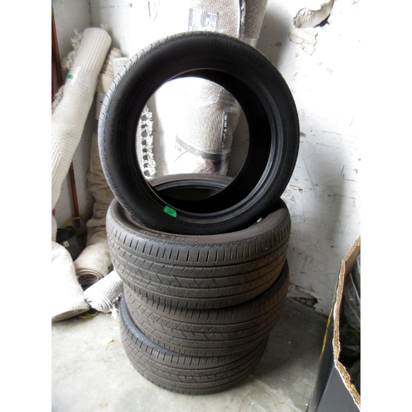 Set of 4 Continental Cross Contact 265/45 R20Tires