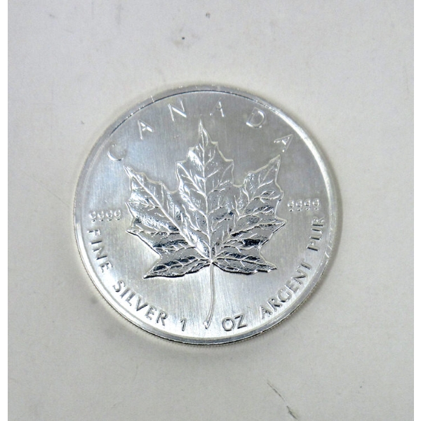 1 Oz Canada Maple Leaf .9999 Silver Coin 