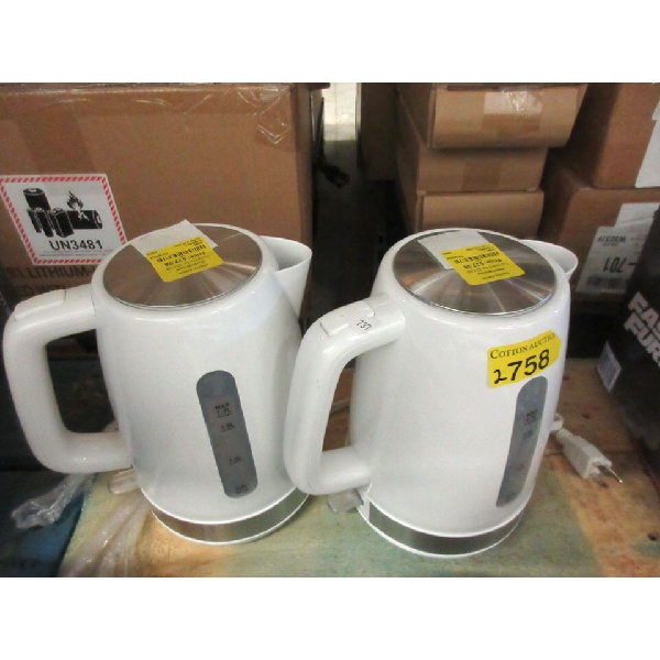 2 White Cordless Electric Kettles