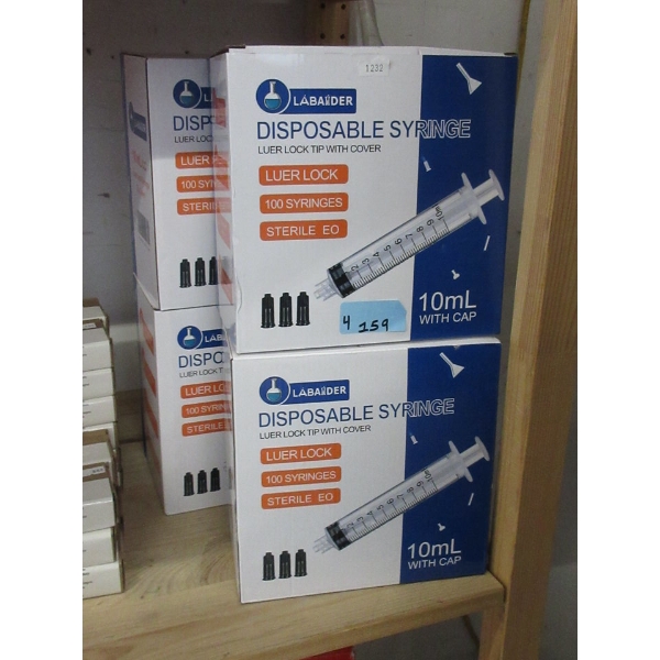 4 New Boxes of 100 Disposable 10 ml Syringes