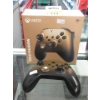 Image 1 : 2 Xbox Gold Shadow Wireless Controllers - 1 Box