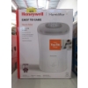 Image 1 : Honeywell Easy to Care Top Fill Humidifier