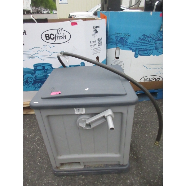 Suncast Resin Hose Reel Hideaway w/ Leader Hose