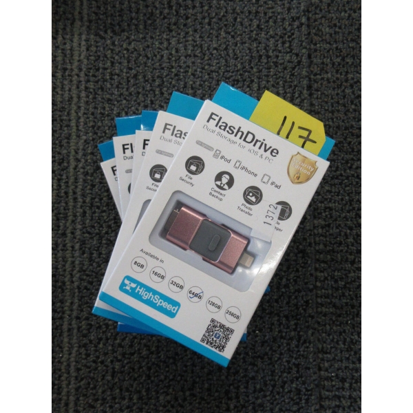 5 New 64GB Flash Drives for Apple Products - Pink