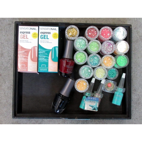 25 Piece Lot of Nail Polish & Nail Glitter