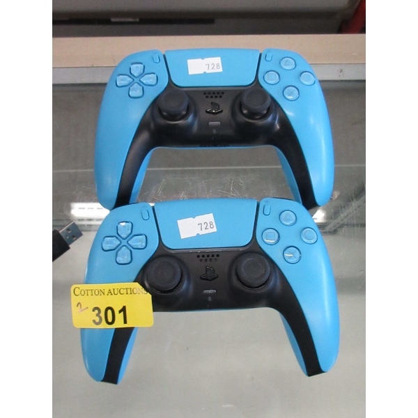2 Sony PlayStation Wireless Controllers - CFI-ZCT1W