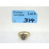 Image 1 : 14 KT Gold .47 Carat Diamond Cluster Ring - Size 10