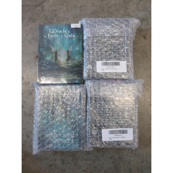 4 New  L'Oracle de la Forêt de Gaïa  Card Decks
