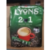 Image 1 : 2 Cases of Lyons 2-in-1 Instant Coffee & Creamer Sachets