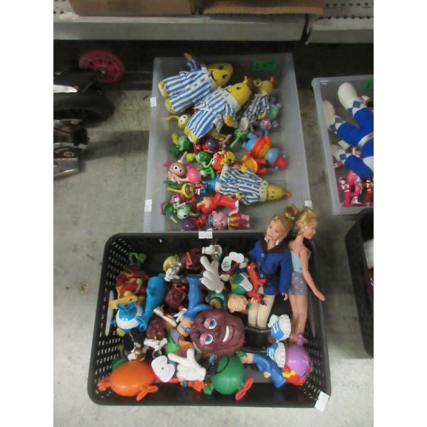 2 Trays of Assorted Action Figures & Figurines